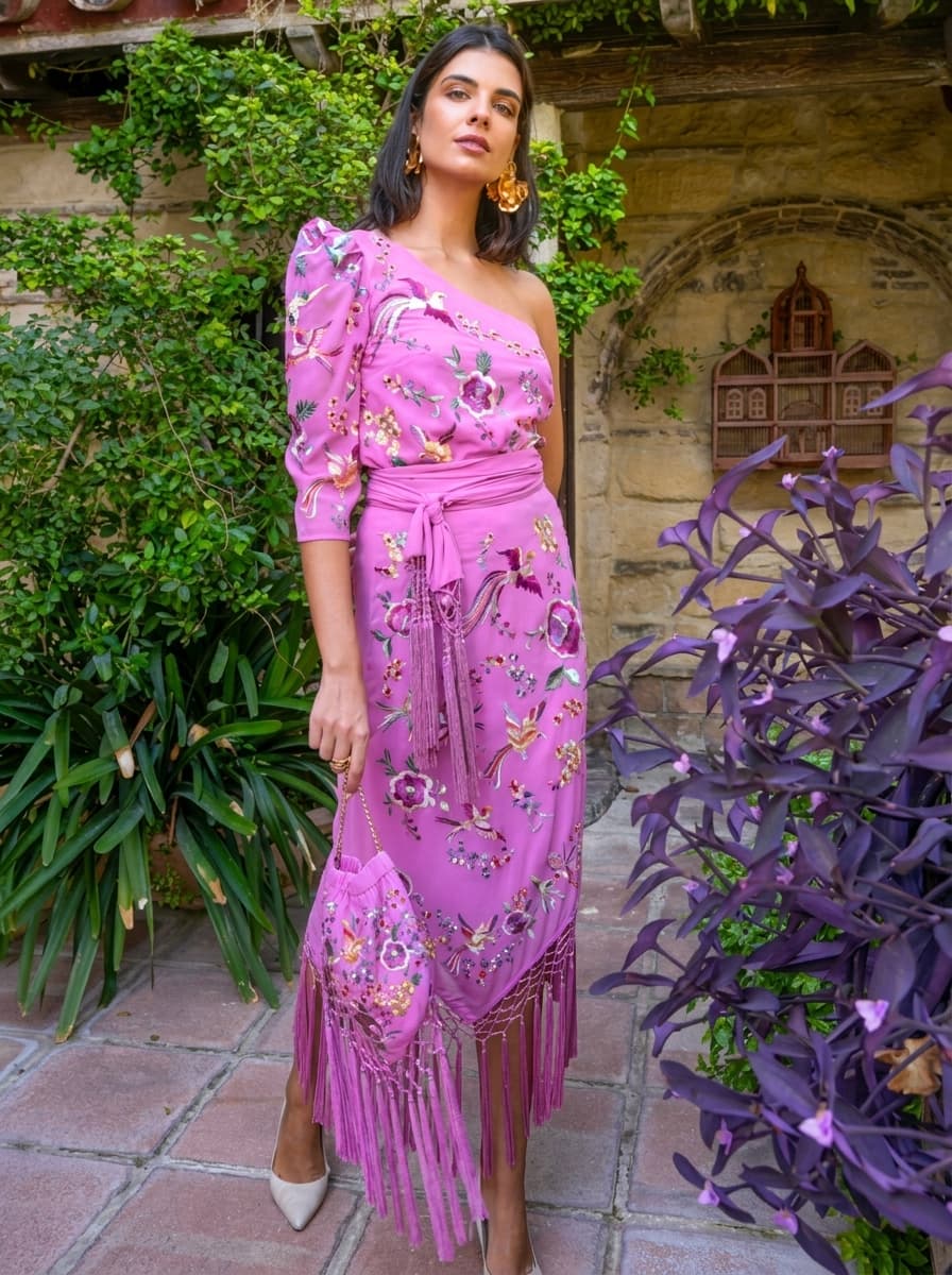 Vestido Magenta Bordado